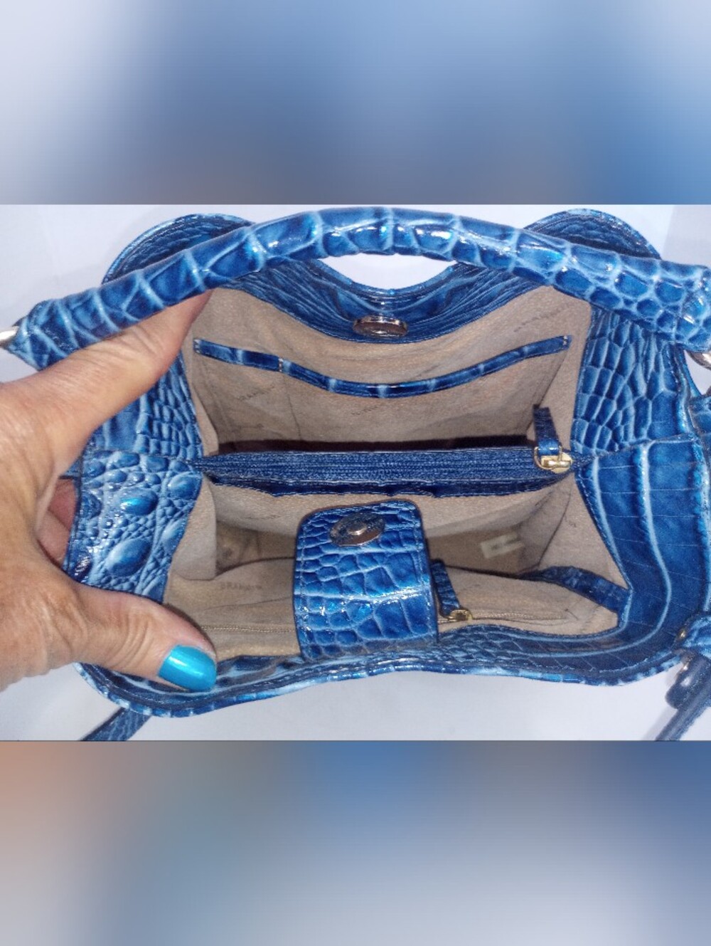 Brahmin Amelia Bucket Bag In Bluebonnet, Crocodile Embossed Leather Crossbody - Picture 8 of 9